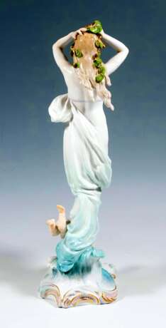 SOLD Meissen Figurine Birth of Venus Usine de porcelaine Meissen Porcelaine Allemagne 1900 - photo 2