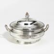 Silver vegetable bowl with laurel wreaths and floral knob - Архив аукционов