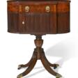 A FEDERAL MAHOGANY VENEERED AND TAMBOUR WORK TABLE - Archives des enchères