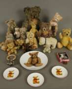 Toys and Models. Konvolut "Teddy" - 20. Jh., 15 Plüschbären, u.a. Steiff (tei…