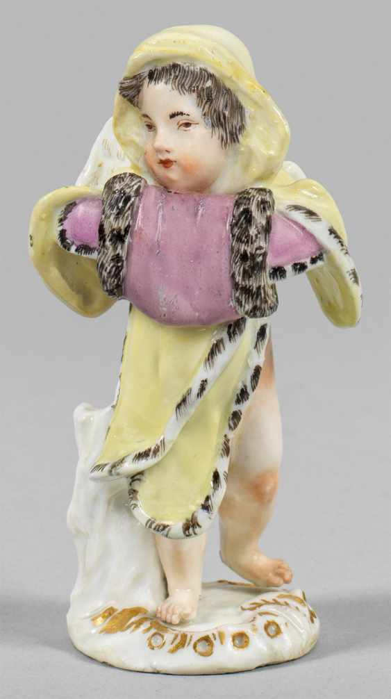 Putto Mit Muff Als Allegorie Des Winters Katalog Teil Iii