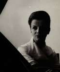 Lygia Clark (1920 - 1988) - Foto 1