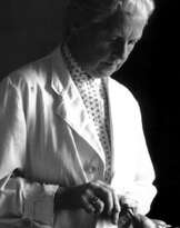 Эдит фон Санден-Гуджа (1894 - 1979)