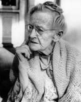 Anna Mary Grandma Moses (1860 - 1961)