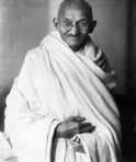 Mahatma Gandhi (1869 - 1948) - Foto 1