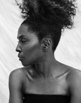 Lorna Simpson (1960)