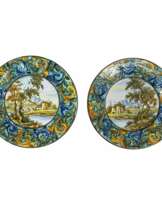 Set of Two Hand-Pair of Italian Renaissance Style Platters by N. Tapolini, 1970s Set of Two Hand-Pair of Italian Renaissance Style Platters by N. Tapolini, 1970s