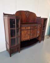 Красивый буфет в стиле ар-деко 