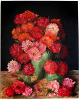 Пионы в старинной вазе