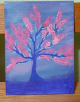 Сухое миндальное дерево расцвело