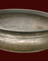 Grand Bassin Uruli Bronze, Inde XIXème Grand Bassin Uruli Bronze, Inde XIXème