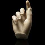 A ROMAN MARBLE RIGHT HAND - photo 1