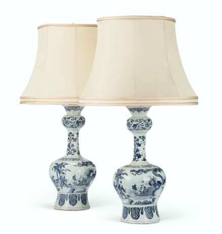 A PAIR OF DUTCH DELFT 'ONION' VASES, MOUNTED AS LAMPS - photo 1