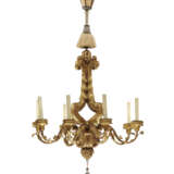 A PAIR OF ITALIAN GILTWOOD AND GILT-METAL EIGHT-LIGHT CHANDELIERS - фото 2