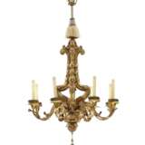 A PAIR OF ITALIAN GILTWOOD AND GILT-METAL EIGHT-LIGHT CHANDELIERS - фото 7
