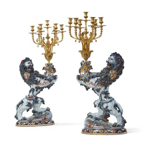 Nancy, Galle. A MASSIVE PAIR OF GILT-METAL MOUNTED GALLE FAIENCE RAMPANT LION SEVEN-LIGHT CANDELABRA - photo 2