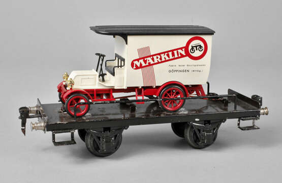 Märklin Transportwagen mit Oldtimer - Foto 1