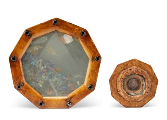 AN EARLY VICTORIAN SPECIMEN WOOD AND MOTHER-OF-PEARL INLAID KALEIDOSCOPE - photo 5