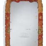 A PAIR OF NORTH GERMAN SCARLET AND GILT-JAPANNED MIRRORS - фото 1