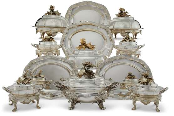 Odiot, Jean-Baptiste-Claude (1. Christofle. A FRENCH PARCEL-GILT SILVER AND SILVER-PLATE DINNER SERVICE - photo 1
