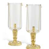 A PAIR OF FRENCH RÉGENCE-STYLE ORMOLU PHOTOPHORES - photo 3