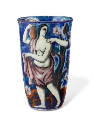 A FRENCH ENAMELED GLASS FIGURAL VASE - photo 2