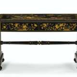 A WILLIAM IV POLYCHROME-JAPANNED AND PARCEL-GILT SOFA TABLE - photo 1