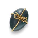 A GOLD-MOUNTED BLOODSTONE EGG-FORM PAPERWEIGHT - Foto 1