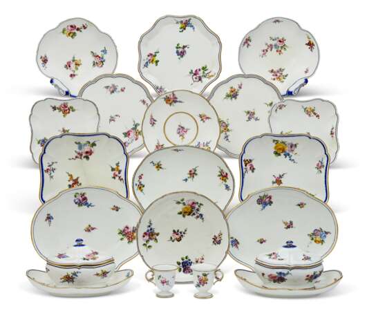 AN ASSEMBLED GROUP OF SEVRES PORCELAIN TABLE WARES - photo 1