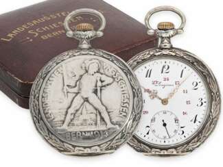 Taschenuhr: seltene Longines Schützenuhr Bern 1914 mit dazugehöriger schwerer silberner Uhrenkette und Originalbox, Präzisionskaliber 19.71