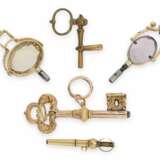 Taschenuhrenschlüssel: Konvolut seltener Spindeluhrenschlüssel, ca.1680-1800 - photo 2