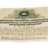 Taschenuhr: große rotgoldene Glashütter Präzisionstaschenuhr, Goldsavonnette Deutsche Präzisionsuhrenfabrik E.G.m.b.H No. 103547 mit Originalbox und Originalpapieren, ca. 1920 - photo 9