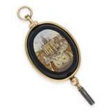 Taschenuhrenschlüssel: museale Rarität, großer goldener Spindeluhrenschlüssel mit seltenem Mikromosaik "Der Petersdom zu Rom", Italien ca.1820 - photo 1
