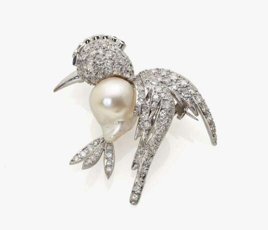 Fancy - Vogelbrosche mit Diamanten, Rubinen und einem Saphir - фото 1