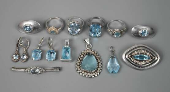 Konvolut Silberschmuck mit blauen Schmucksteinen - photo 1