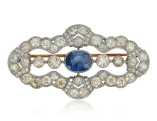 SAPPHIRE AND DIAMOND BROOCH WITH GIA REPORT