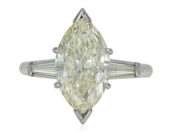 MARQUISE DIAMOND RING WITH GIA REPORT - photo 1