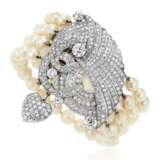 CULTURED PEARL AND DIAMOND BRACELET WITH GIA REPORT - фото 1