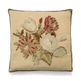 A RED CISELE VELVET AND SILK FRAGMENT CUSHION - фото 6