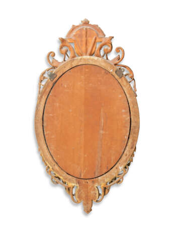 A VICTORIAN GILTWOOD AND GILT-COMPOSITION OVAL MIRROR - photo 2