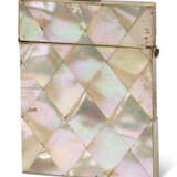 SEVEN MOTHER-OF-PEARL, ABALONE AND IVORY DECORATIVE BOXES - Foto 7