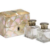 SEVEN MOTHER-OF-PEARL, ABALONE AND IVORY DECORATIVE BOXES - Foto 8