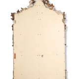 A FRENCH GILTWOOD AND GILT-COMPOSITION LARGE MIRROR - фото 2