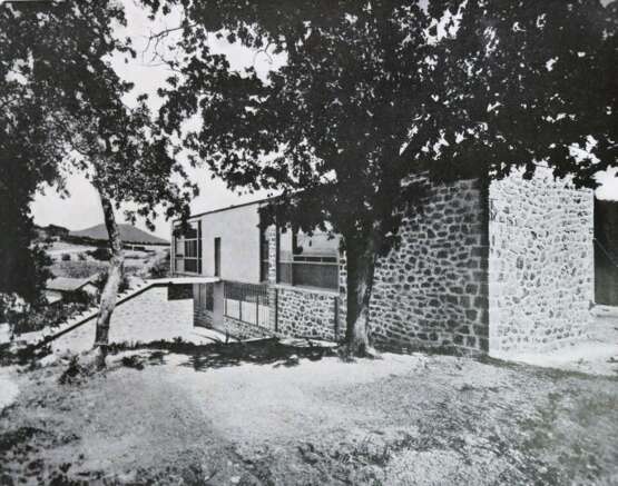 Le Corbusier (d.i. C.E.Janneret) u. P.Jeanneret. - photo 1