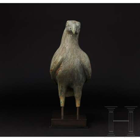 Bronzener Adler von ungewöhnlicher Größe und ausgesprochen feiner Ausarbeitung, griechisch, eventuell frühklassisch (frühes 5. Jhdt vor Christus) oder späthellenistisch (1. Jahrhundert v. – 1. Jahrhundert n. Chr.) - фото 11