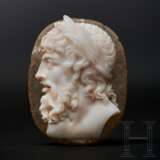 Antikisierender Kameo in feinster Qualität mit idealisierender Zeus-Darstellung, Klassizismus, Zeit um 1800 bis frühes 19. Jahrhundert - photo 1