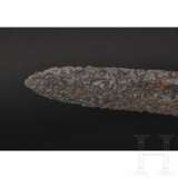 Wikingisches Schwert mit silbereingelegtem Gefäß, Nordeuropa, 10. Jahrhundert - photo 3