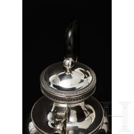 Silberne Kaffeekanne von P. Hendrickx, Brüssel, um 1825 - фото 6