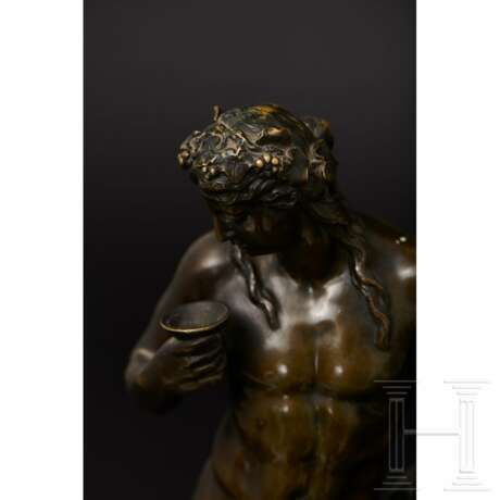 Bronzenes Figurenpaar, Dionysos und Nike darstellend, Frankeich, 19. Jahrhundert - Foto 4