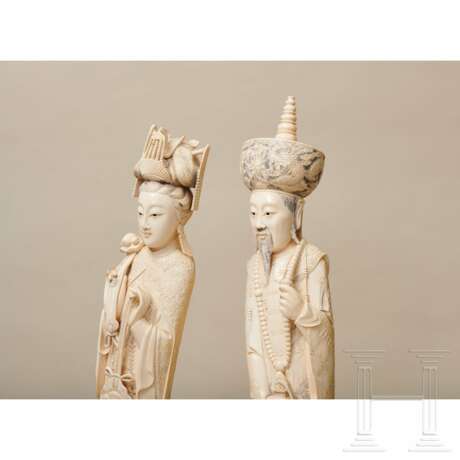 Großes Figurenpaar aus Elfenbein, China, um 1900 - photo 12